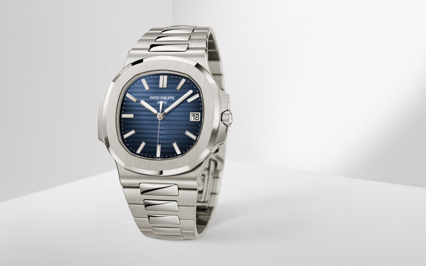 PATEK PHILIPPE NAUTILUS (NAVY)